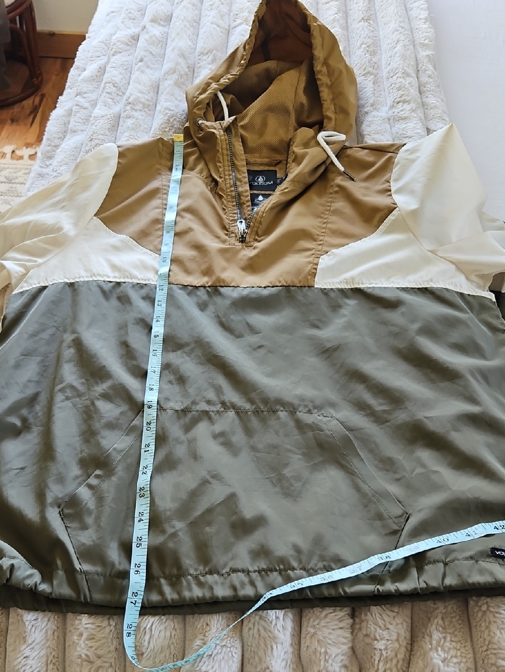 Volcom Pullover Jacket - Picture 9 of 13